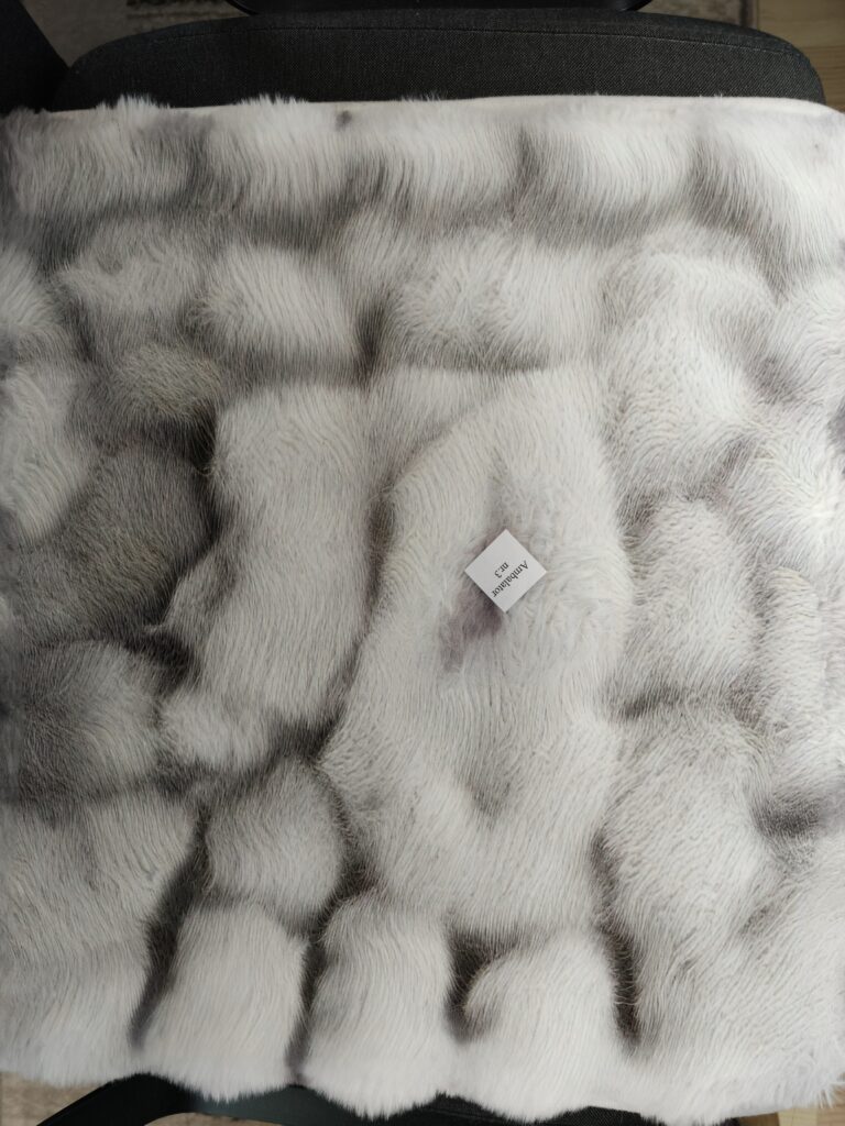 10211 768x1024