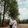 romantic wedding photoshoot in romanian countryside